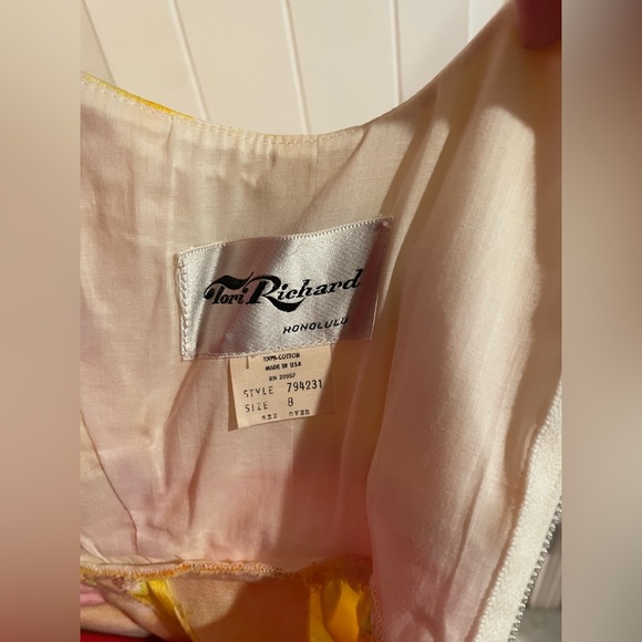 Rare Vintage 1970s Tori Richard Honolulu Yellow Floral Halter Maxi Dress - Picture 12 of 12